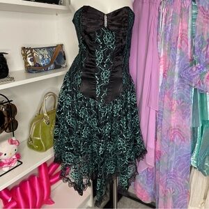 80's Vintage Gothic Prom Dress